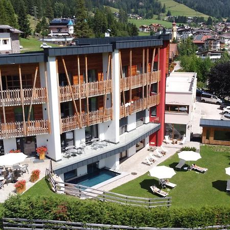 Hotel Miravalle Soraga Exterior foto